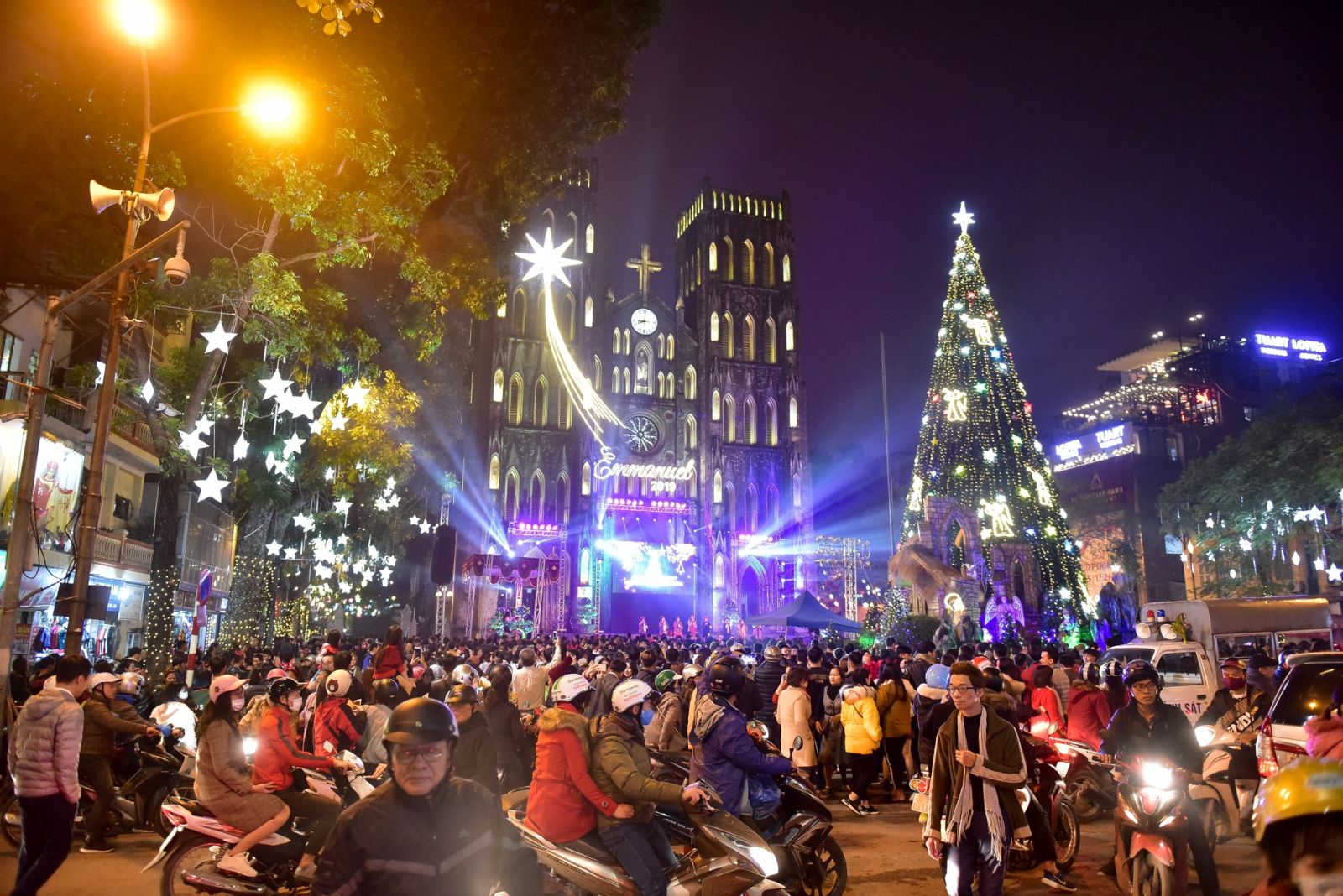 Top Places to celebrate Christmas holidays in Vietnam